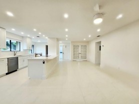30 Pelican Pointe Dr #201 - Photo 1 of 1
