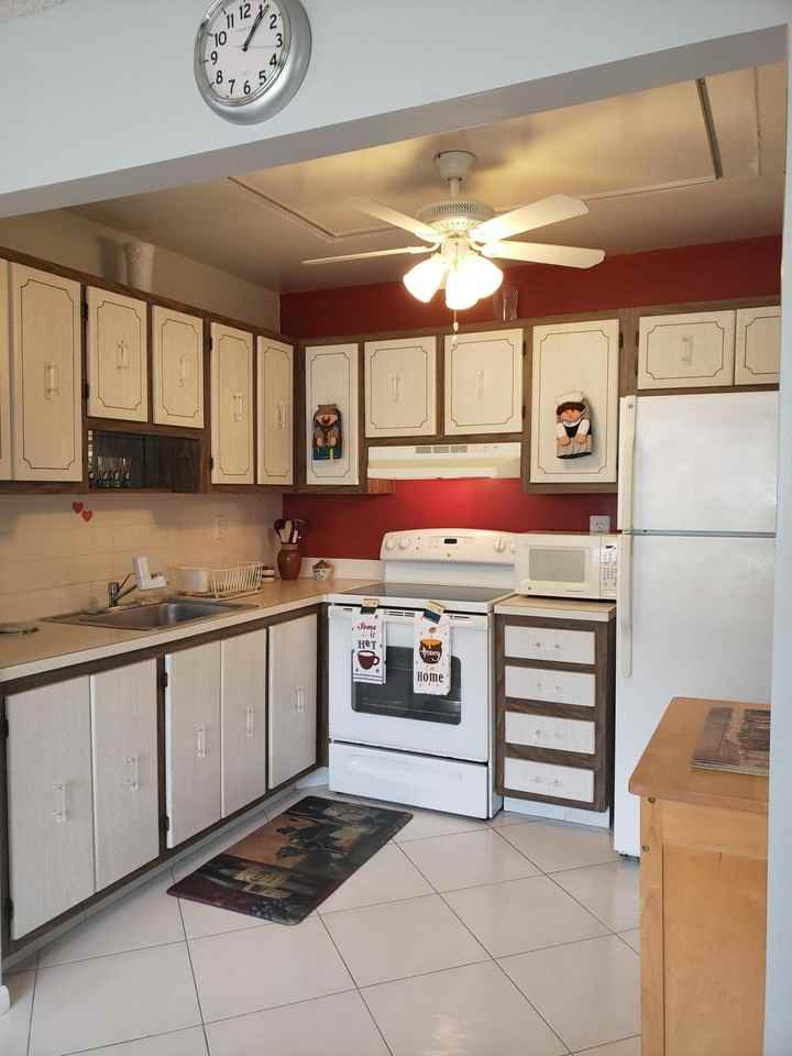 904 Flanders S - Photo 7 of 44