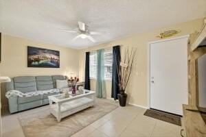 featured image of 23 Lake Vista Trl #204