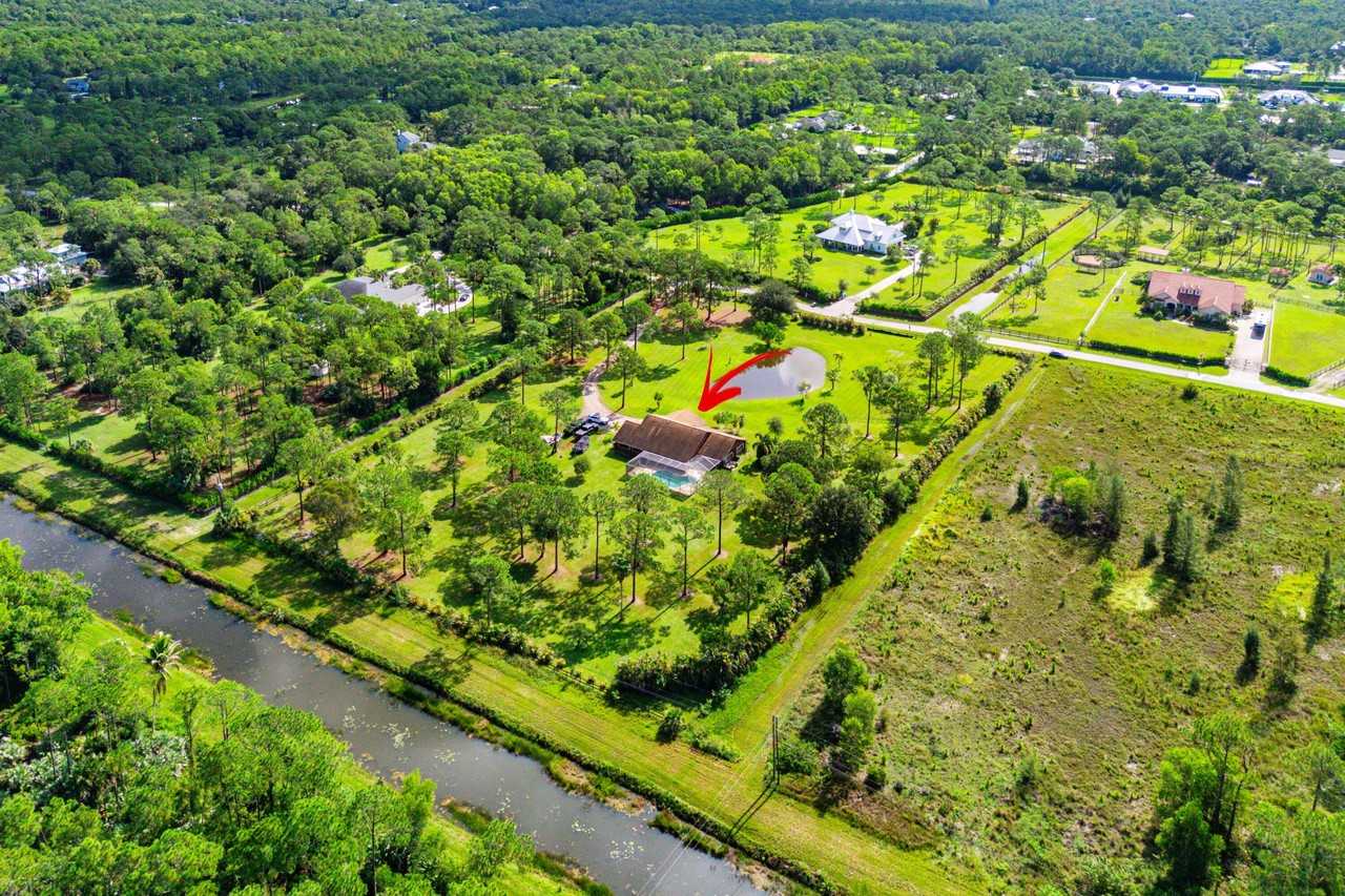14087 Cocoa Plum Rd - Photo 2 of 44