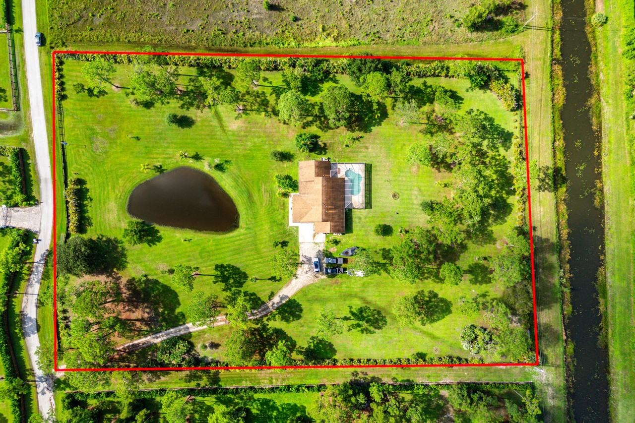 14087 Cocoa Plum Rd - Photo 6 of 44
