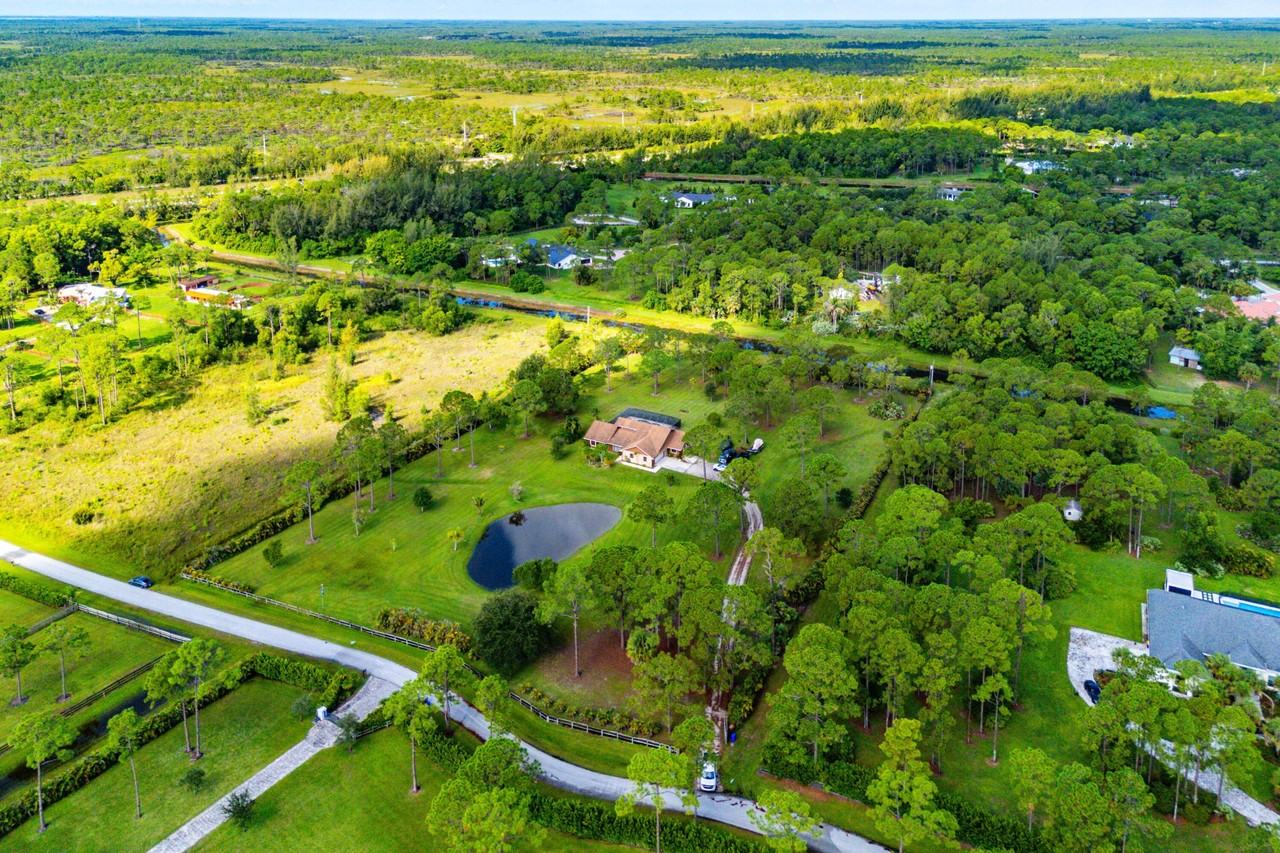 14087 Cocoa Plum Rd - Photo 7 of 44