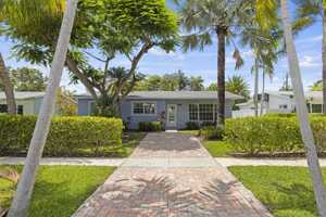 featured image of 1422 Coolidge St