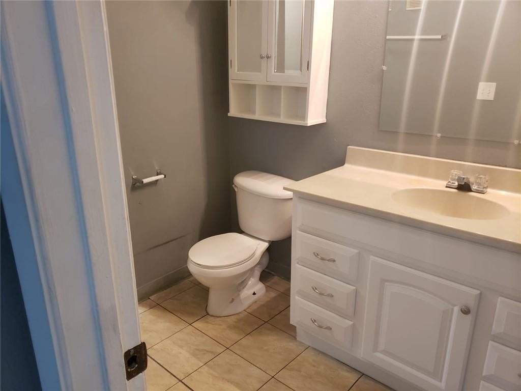 8761 Nw 39th St #8761 - Photo 7 of 10