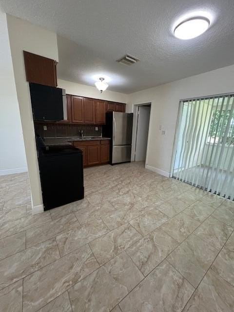 2712 Peer Ln - Photo 6 of 16