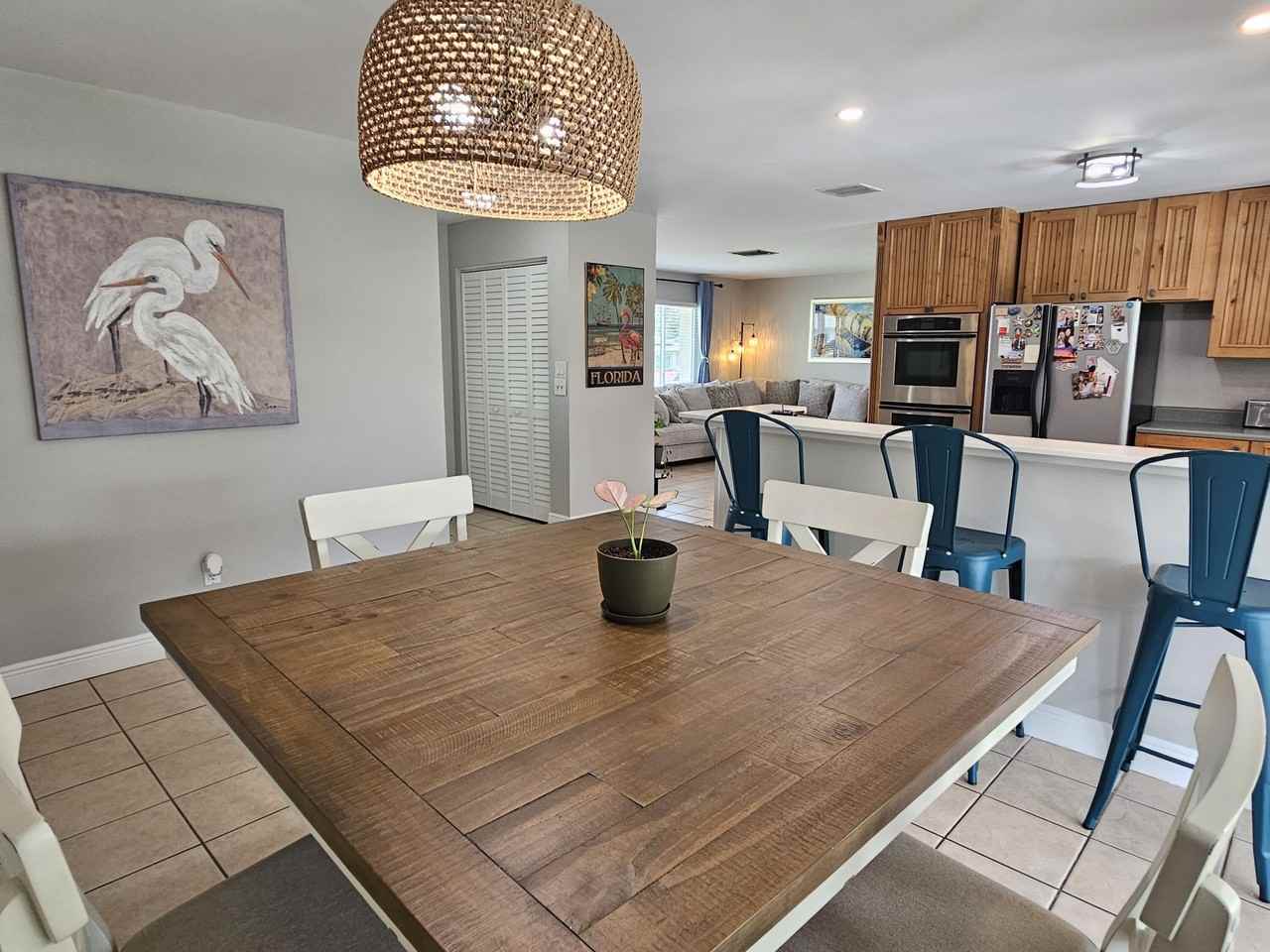 1590 Ne 23rd Ter - Photo 5 of 43