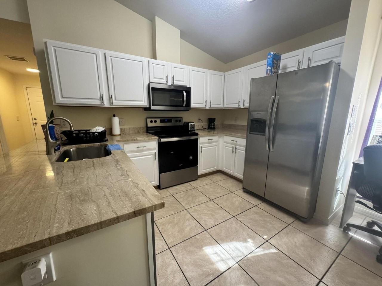 1145 11th St Sw - Photo 4 of 10