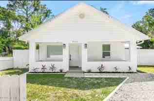 925 S Saint Johns St - Photo 1 of 1