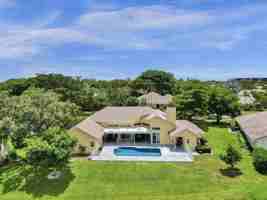 featured image of 4495 Woodfield Blvd