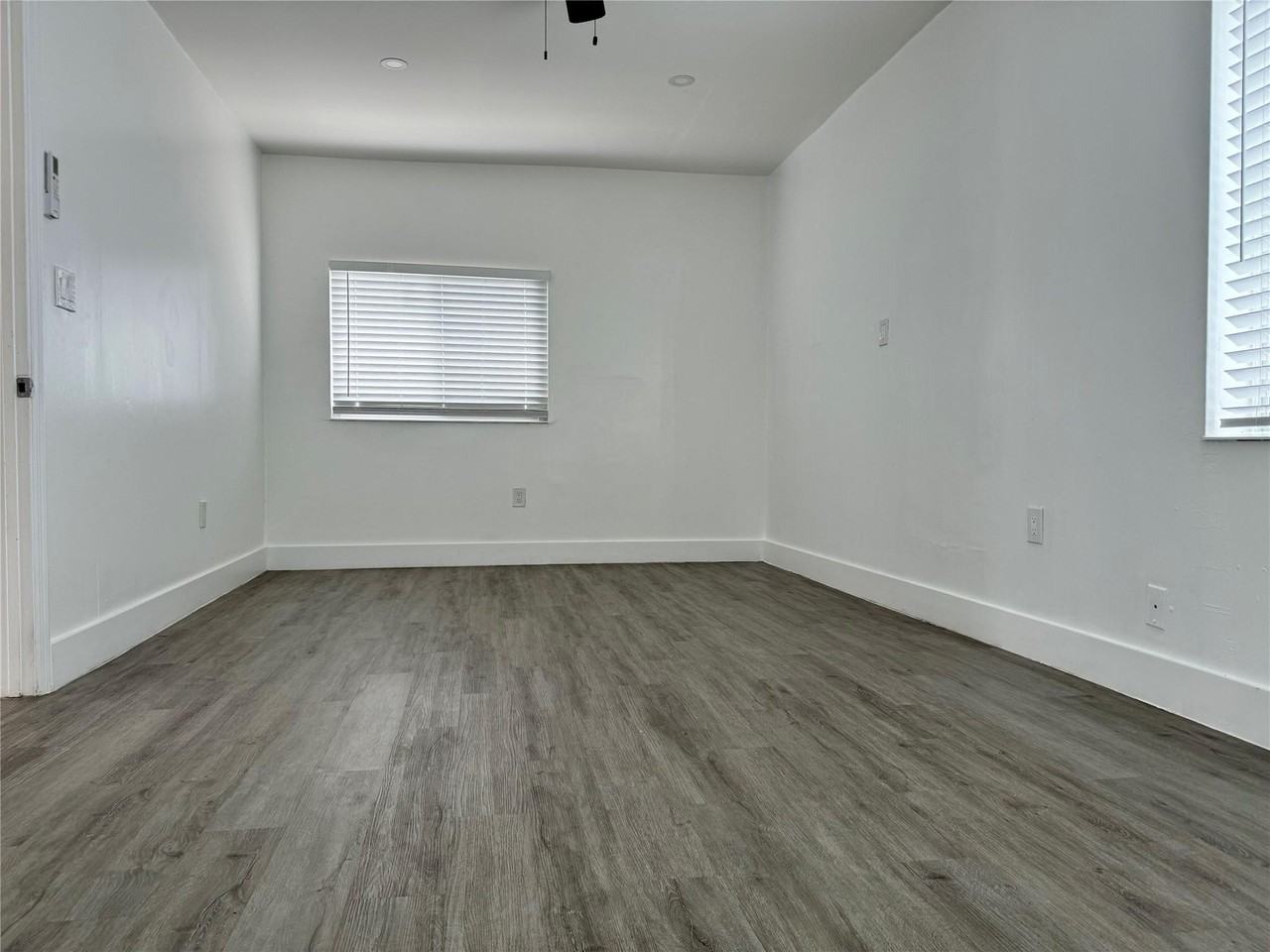 1857 Madison St #2 - Photo 7 of 10