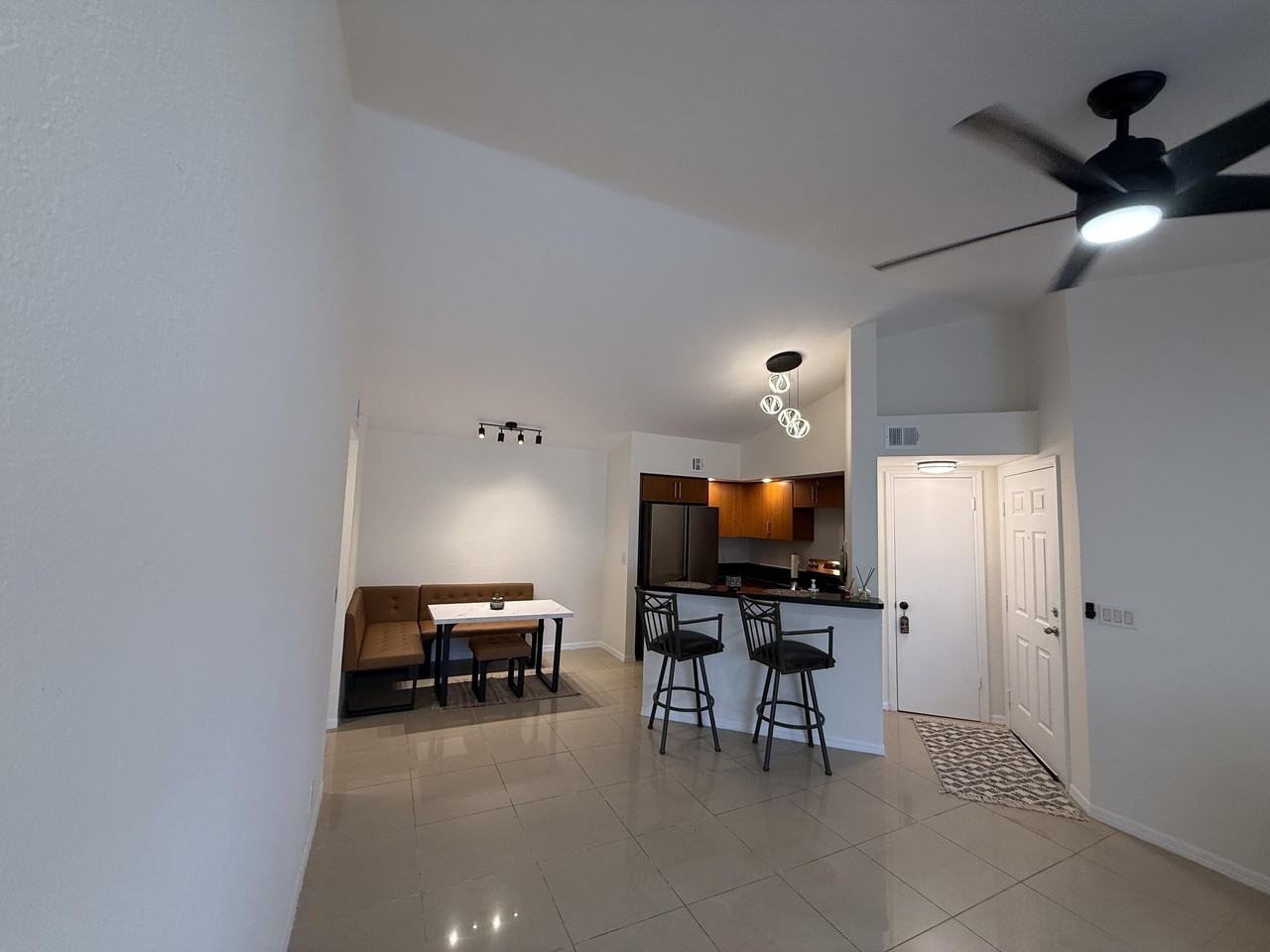 3410 Pinewalk Dr N #821 - Photo 3 of 14