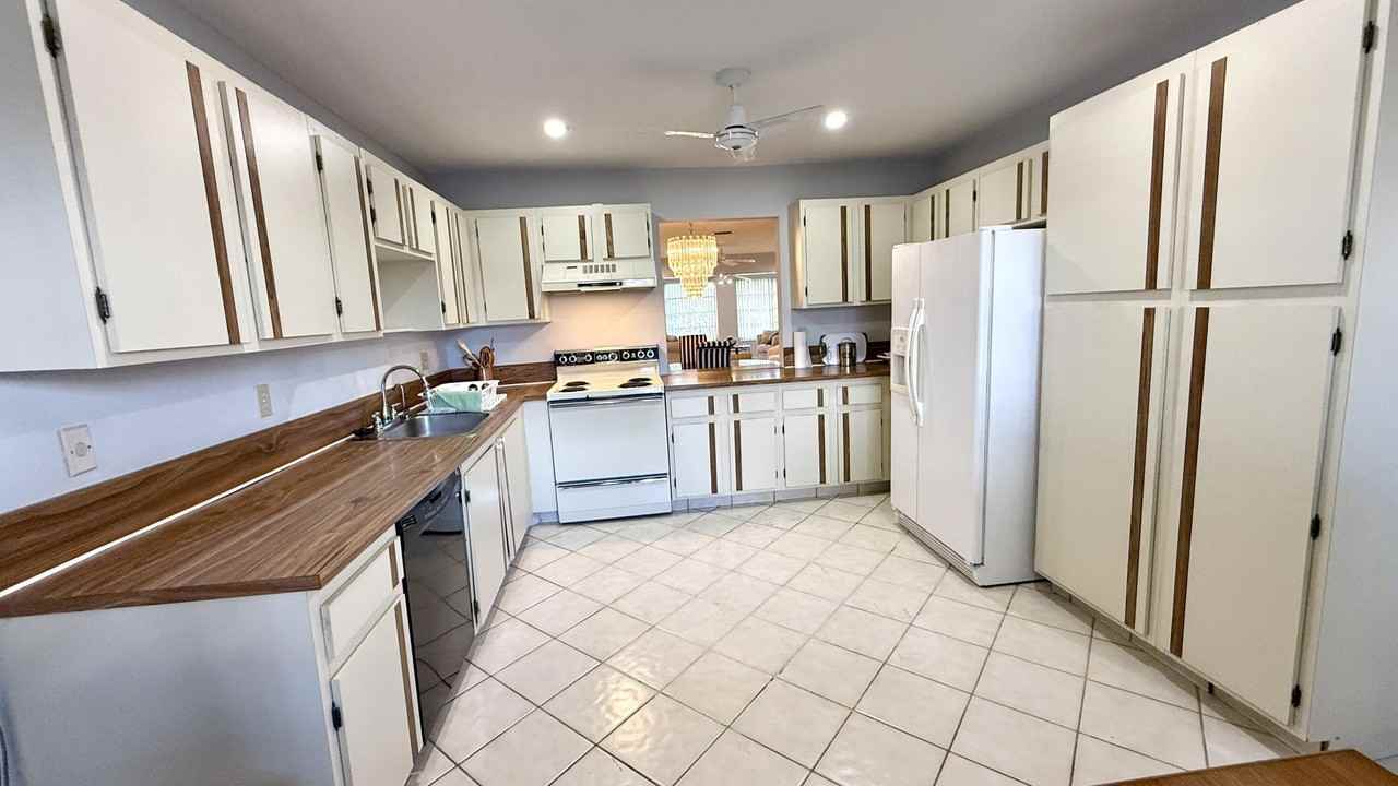 5242 Privet Pl #D - Photo 7 of 50