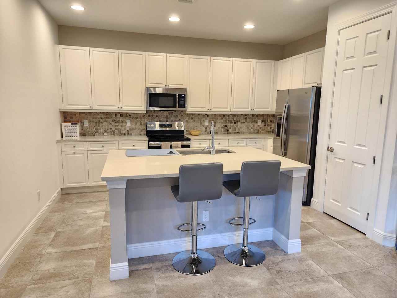 21029 Sw Modena Way - Photo 4 of 26