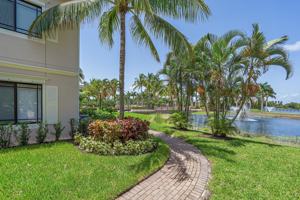 featured image of 2810 Grande Pkwy #107