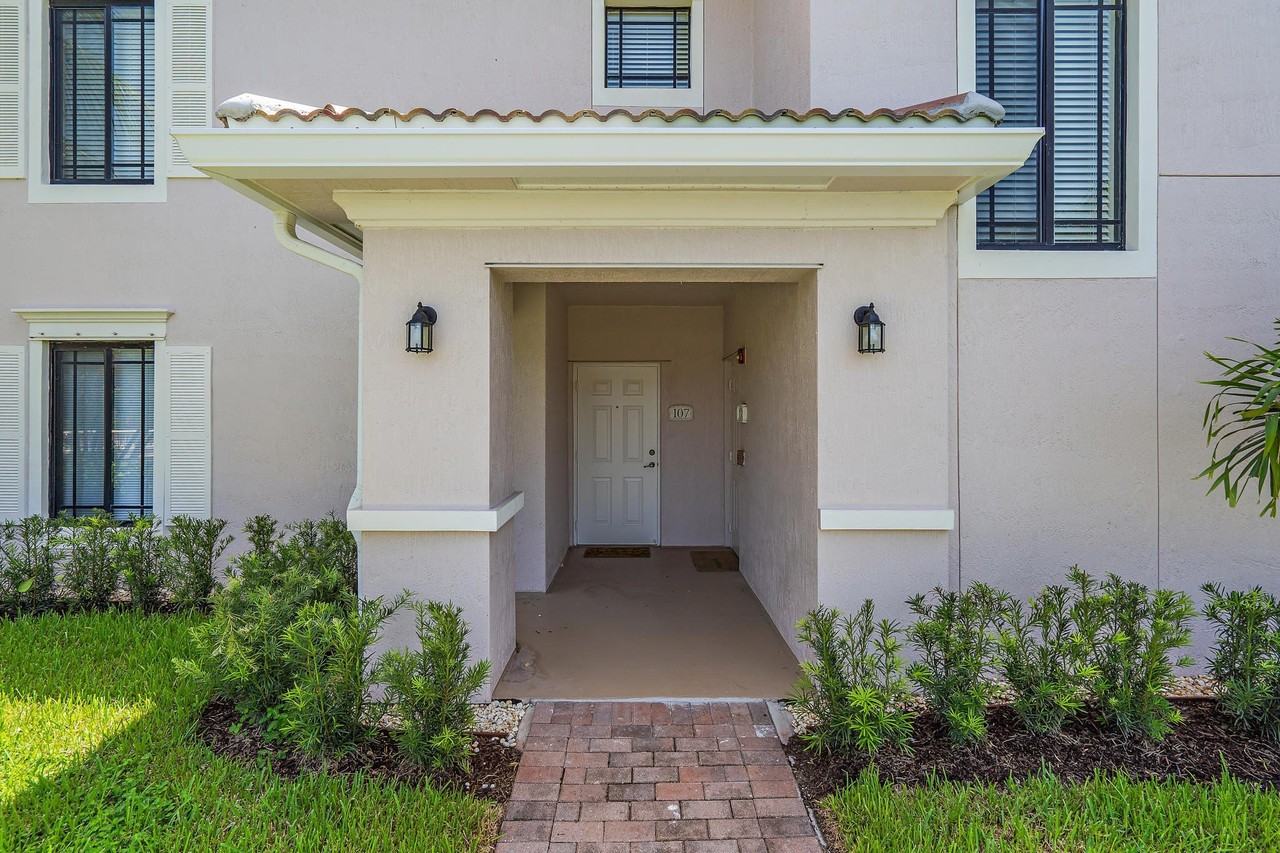 2810 Grande Pkwy #107 - Photo 3 of 50