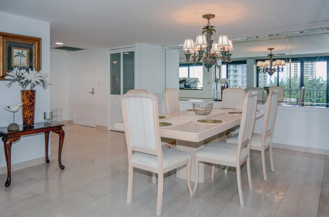 4200 N Ocean Dr #2-605 - Photo 5 of 41