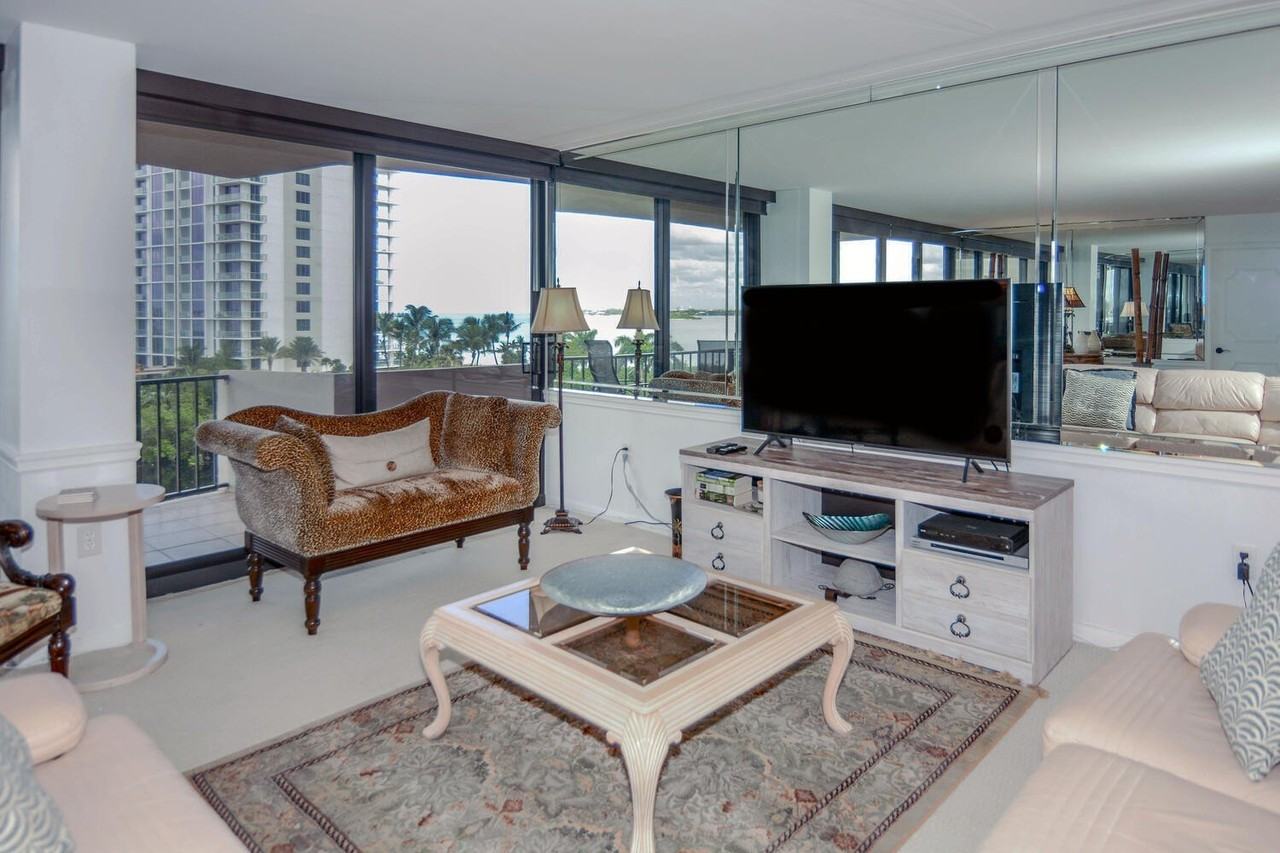 4200 N Ocean Dr #2-605 - Photo 7 of 41