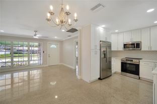 917 Se 15th Ct - Photo 1 of 1