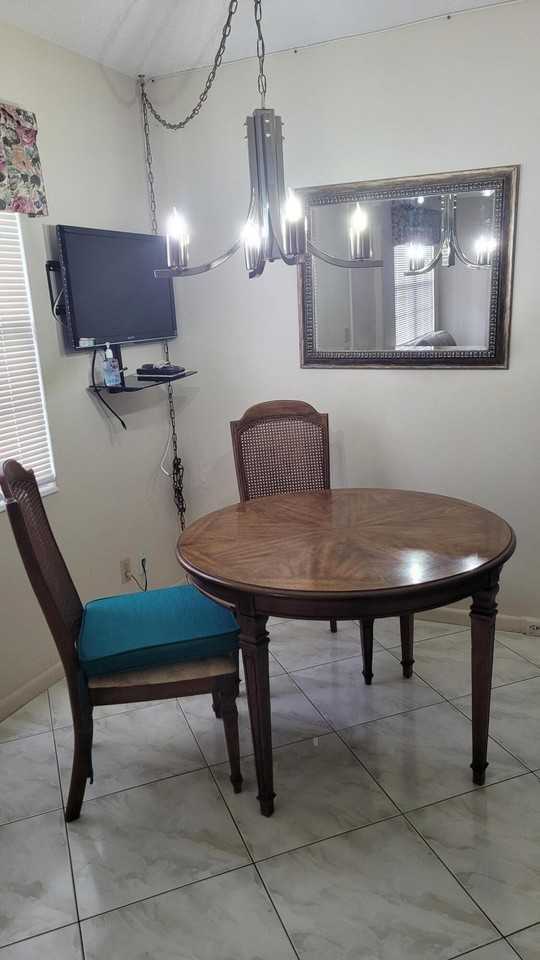 3027 Lincoln B #3027 - Photo 4 of 13