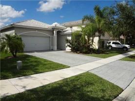 7953 Nw 70th Ave - Photo 1 of 1