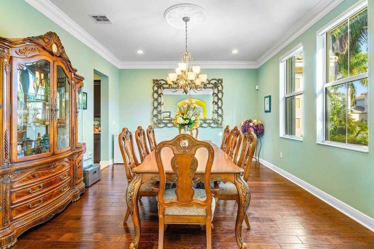 9468 Mcaneeny Ct - Photo 5 of 41