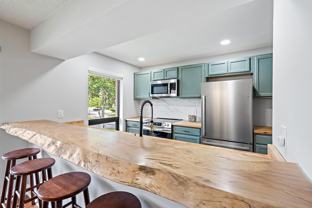 130 Brackenwood Rd - Photo 1 of 1