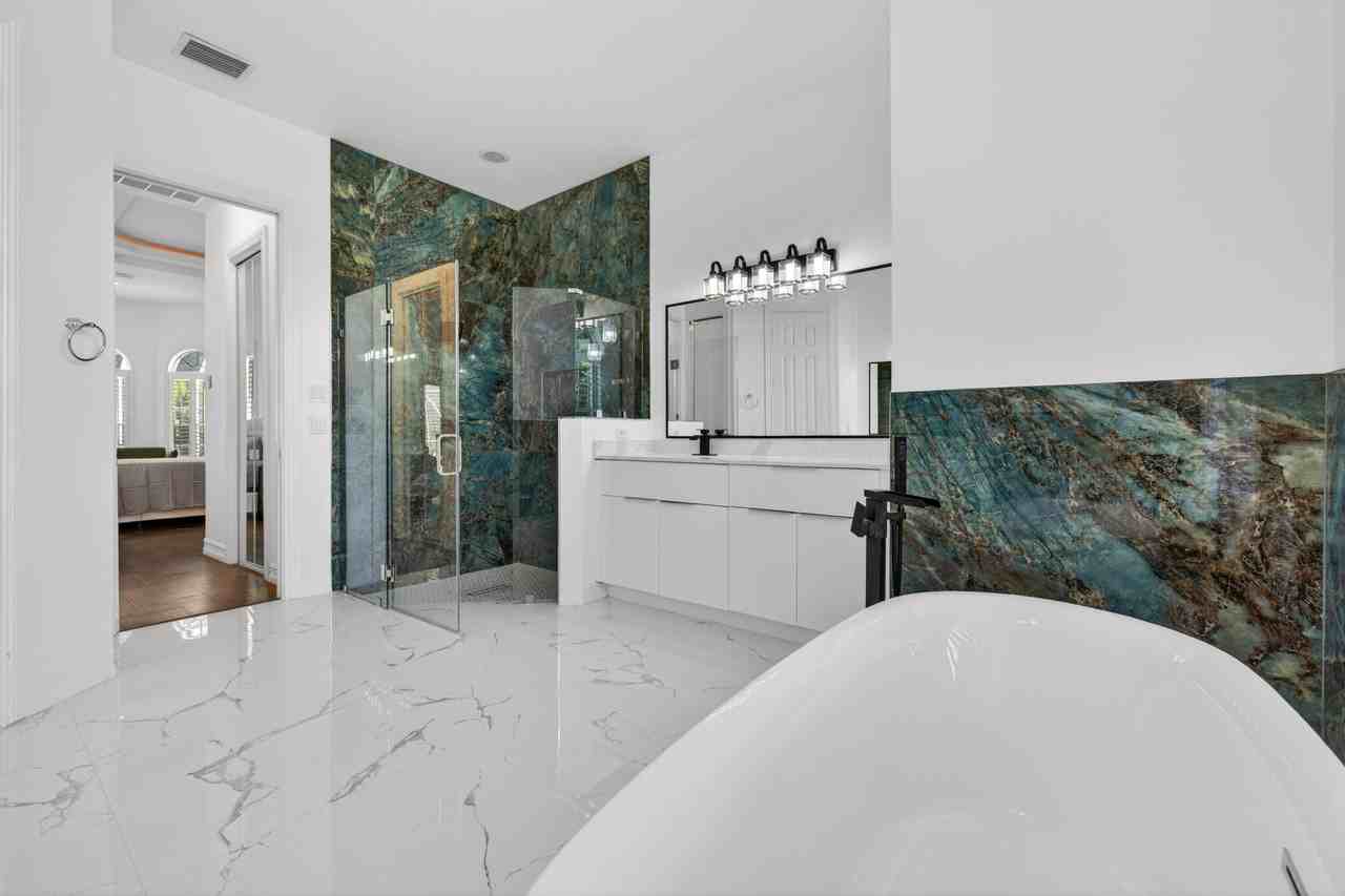 14780 Horseshoe Trce - Photo 7 of 48