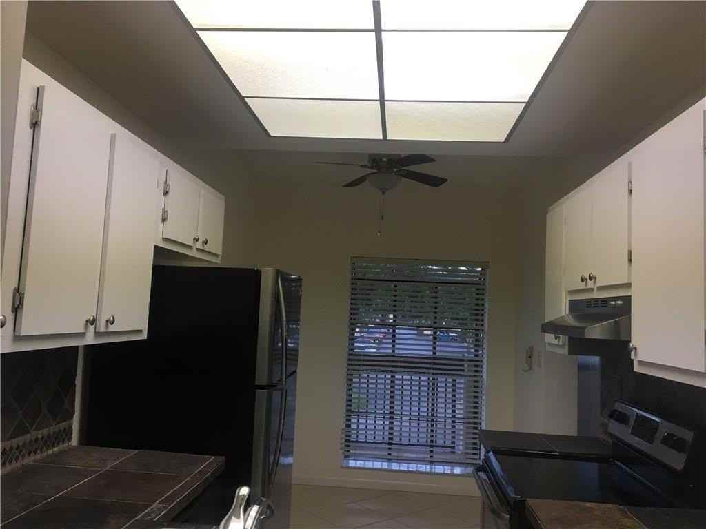 2067 Sw 15th St #240 - Photo 2 of 13