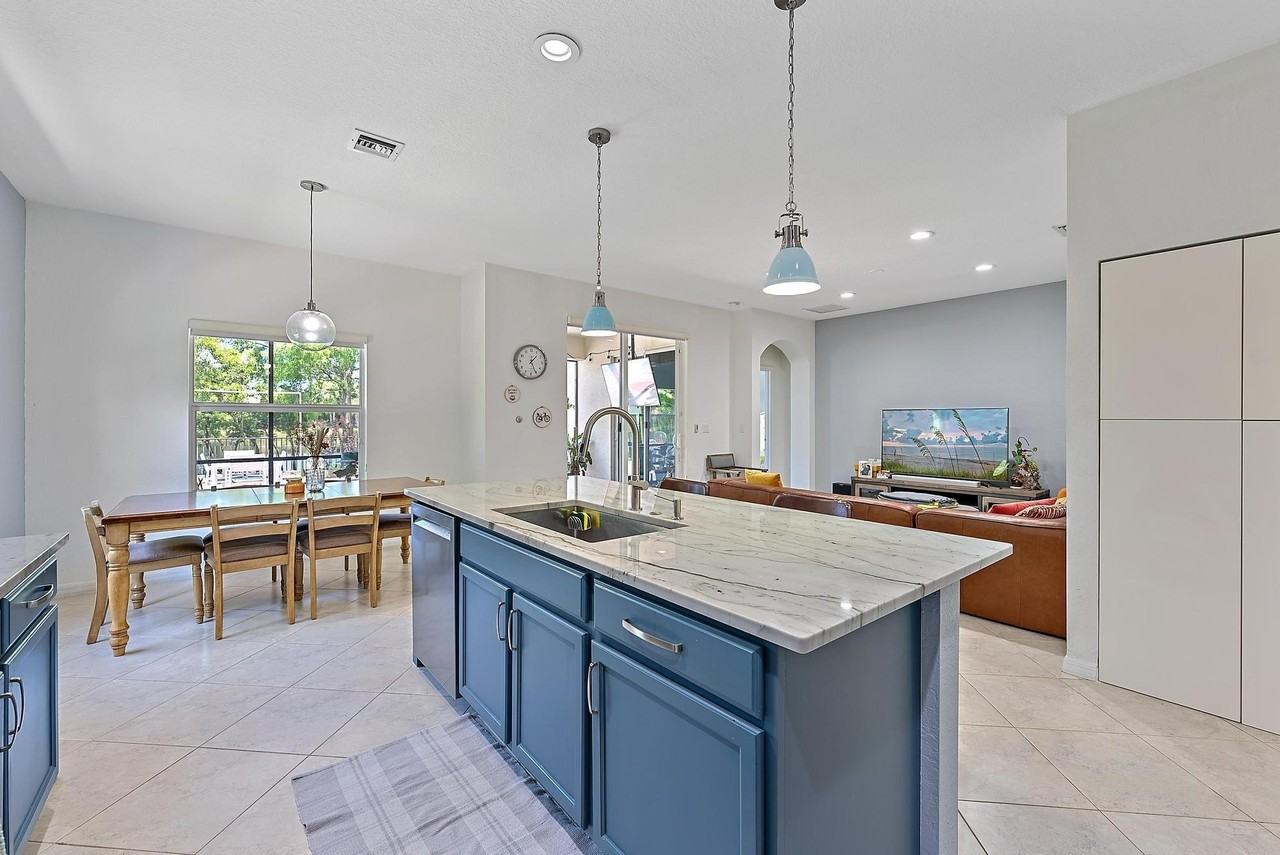 119 Whale Cay Way - Photo 7 of 46