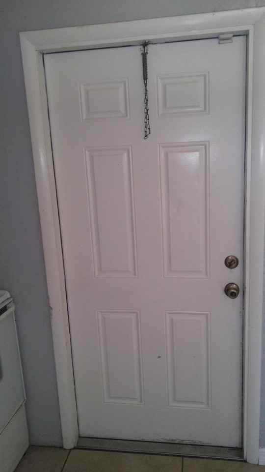 312 Decordre Ct #B - Photo 2 of 18