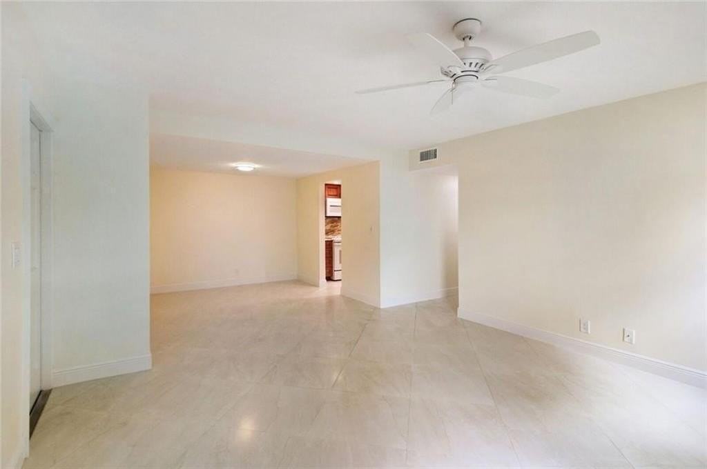 4620 Bougainvilla Dr #4 - Photo 6 of 13