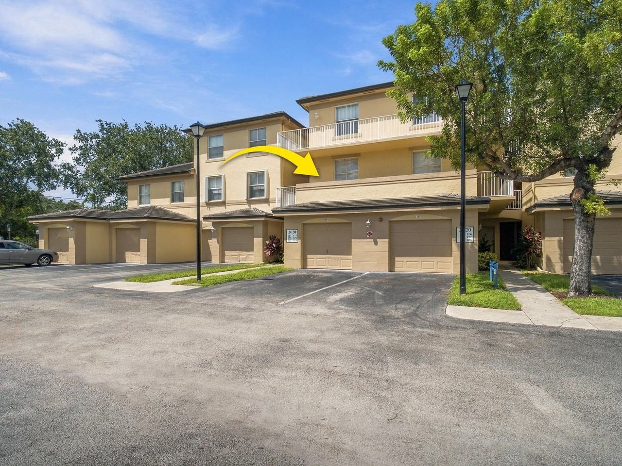 2020 Greenview Shores Blvd #109 - Photo 2 of 26
