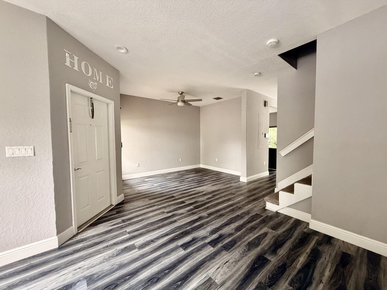 236 Lake Monterey Cir - Photo 6 of 36