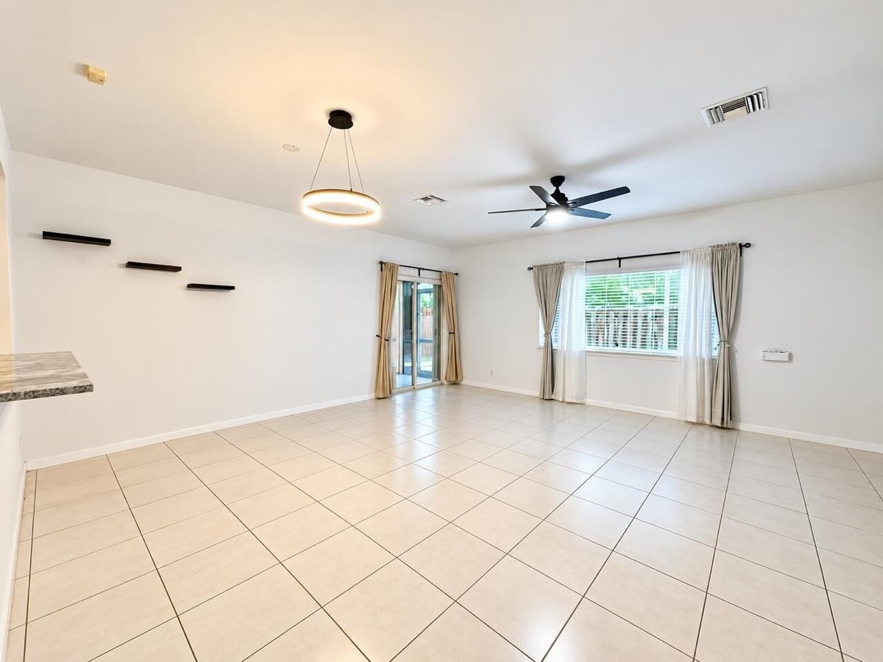 9491 Stanley Ln - Photo 6 of 19