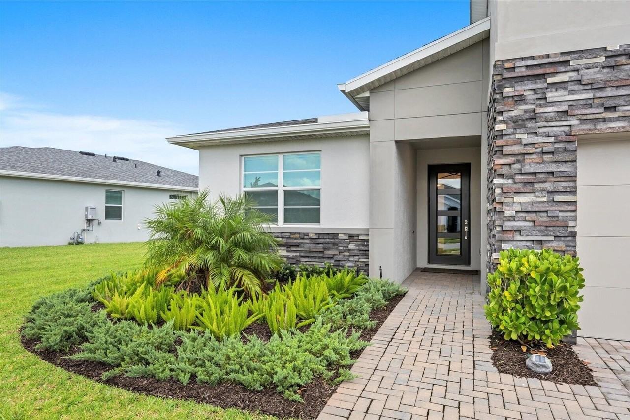 10550 Sw Orana Dr - Photo 4 of 42