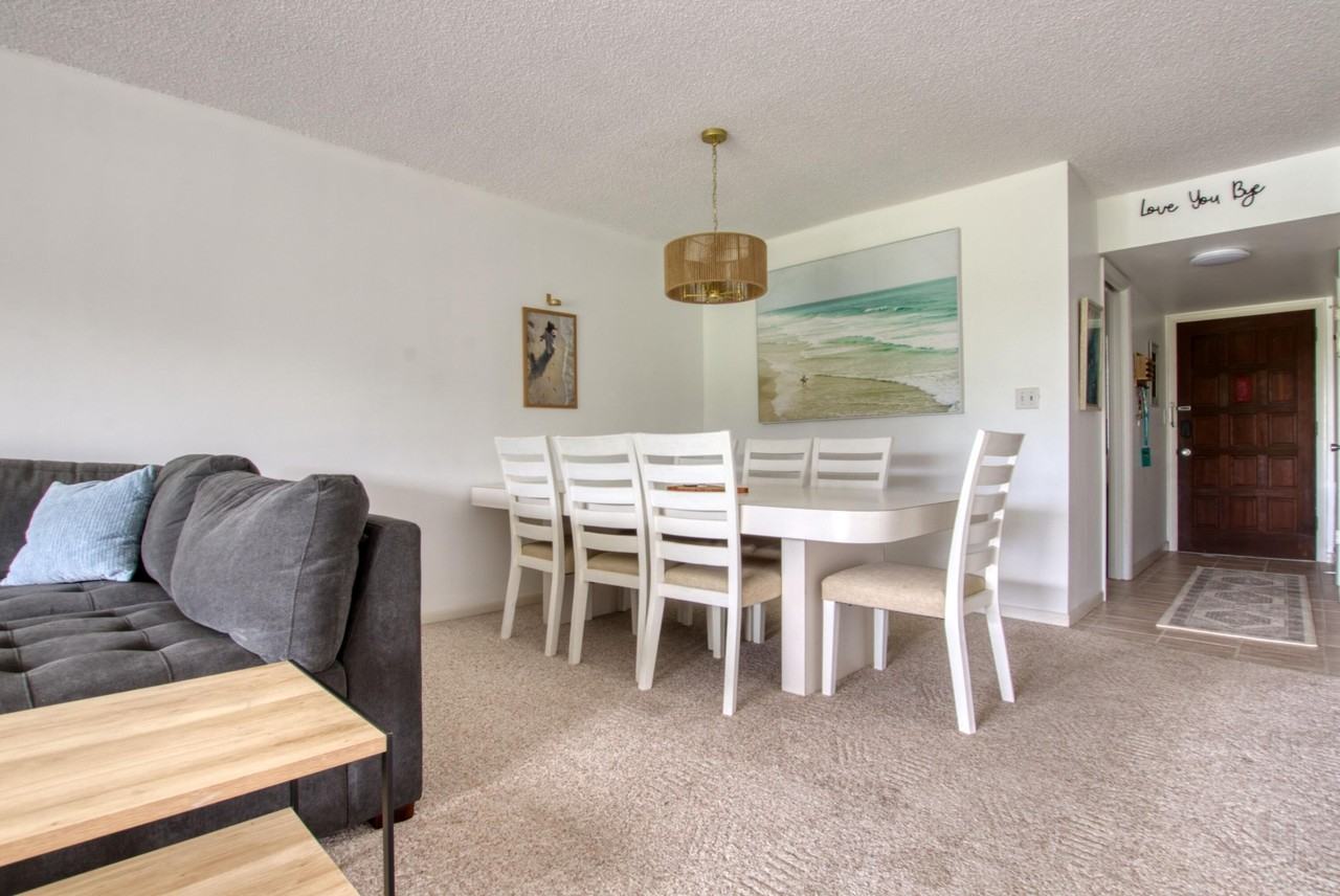 4489 Luxemburg Ct #304 - Photo 3 of 17