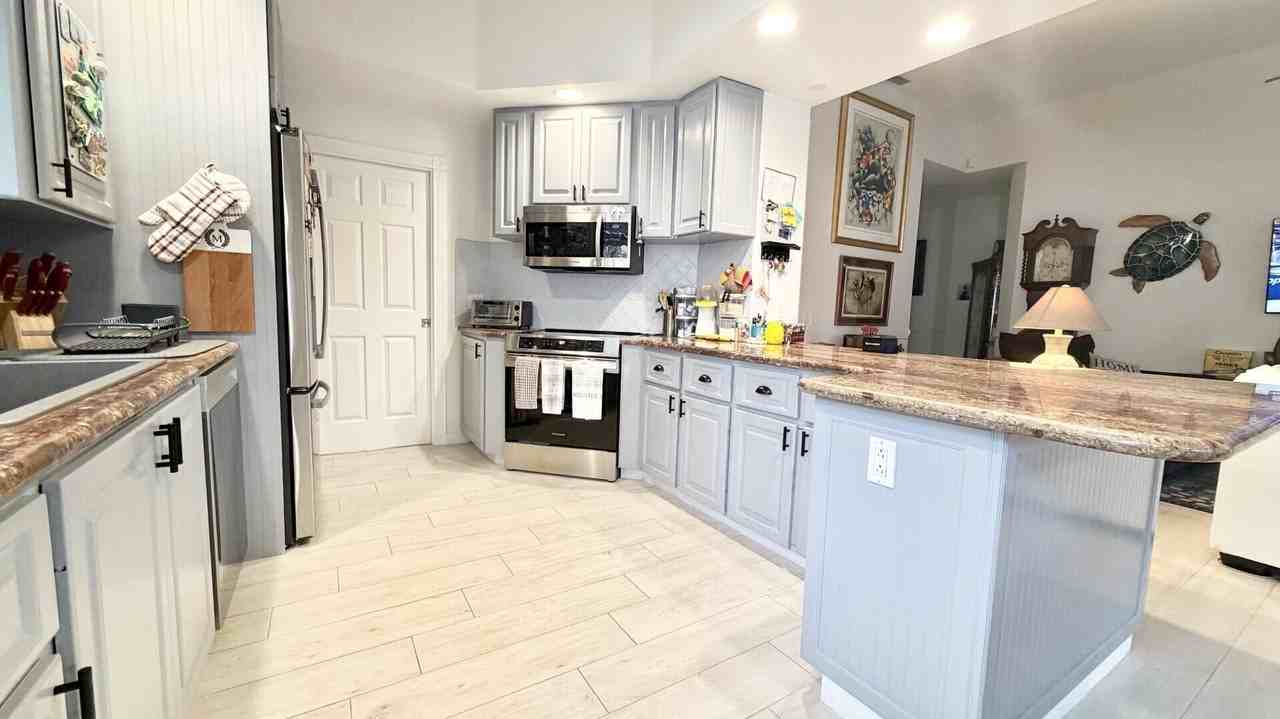 2683 Irma Lake Dr - Photo 3 of 50