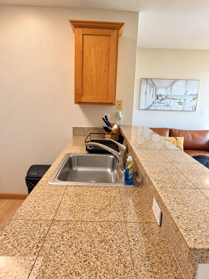1312 6th Ave N #14 - Photo 5 of 10