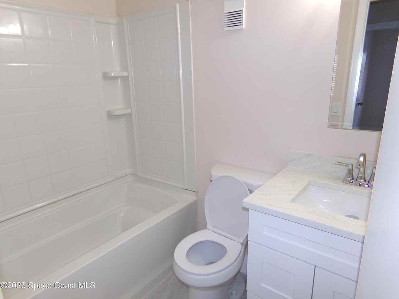 241 San Juan Cir - Photo 7 of 17