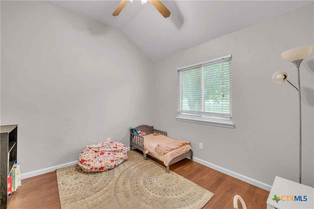 1417 Ridgeway - Photo 6 of 14