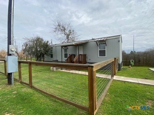 115 Cosey St - Photo 2 of 7