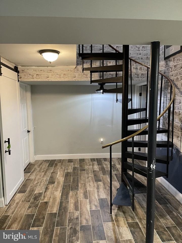 3200 Wilson Ave - Photo 5 of 17