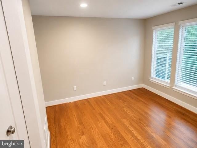 5644 46th Pl - Photo 3 of 32