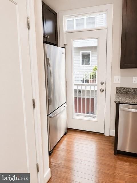 5644 46th Pl - Photo 7 of 32