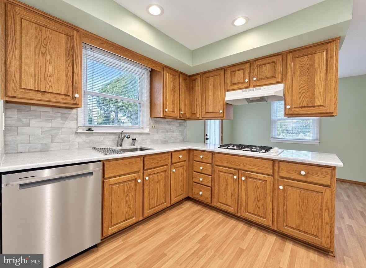 3 Stonebridge Rd - Photo 7 of 37