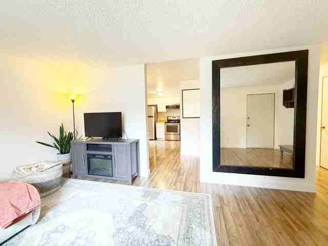 7015 E Van Buren St #1 - Photo 6 of 30