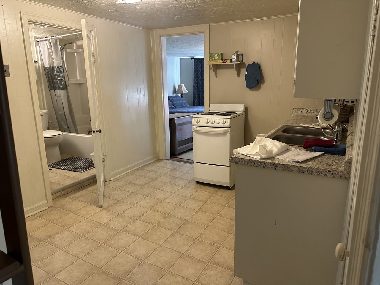 1204 E Sebree St #1 - Photo 5 of 11