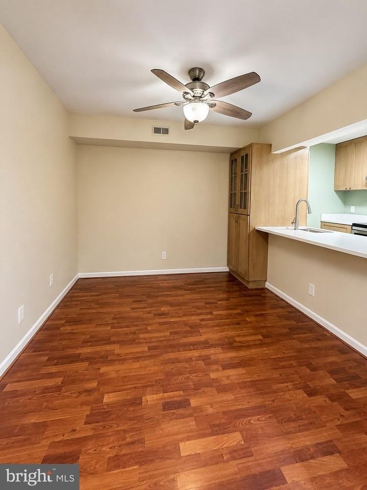 5800 Orchard Hill Ct #22B - Photo 6 of 15