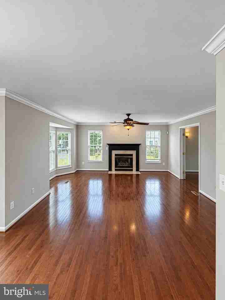 6503 Susan Barkley Ct - Photo 2 of 23