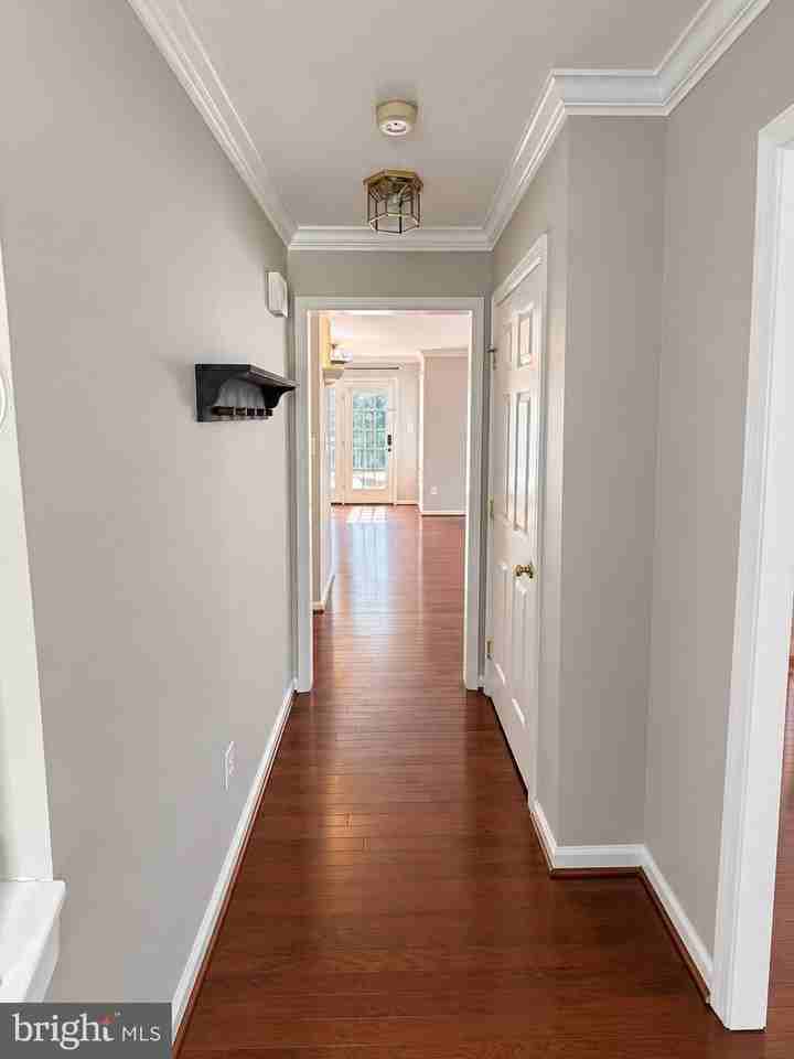 6503 Susan Barkley Ct - Photo 7 of 23